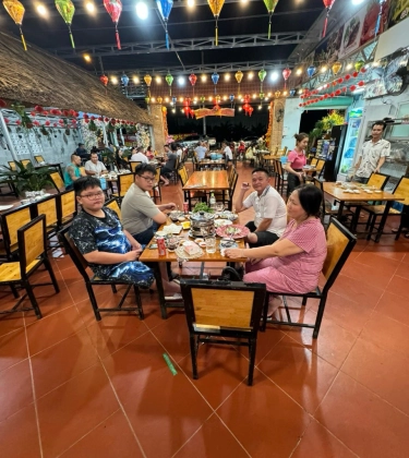 Không Gian Ngoài Sảnh 1