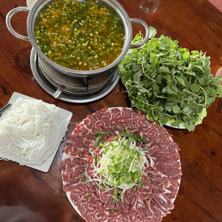 LẨU RIÊU CUA BẮP BÒ